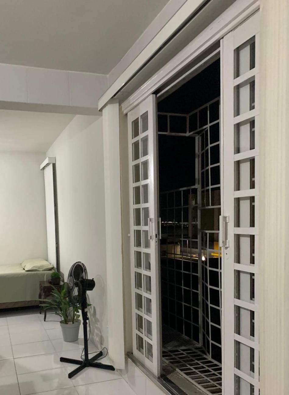 Loft No Centro De Araxa Apartment Exterior photo